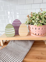 Large Purple Curvy Stripe Egg
