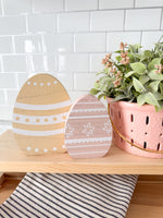 Small Pink Flower Pattern Egg
