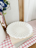 Antique White Mango Wood Scalloped Dish