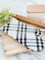 Farmhouse Oven Mitt