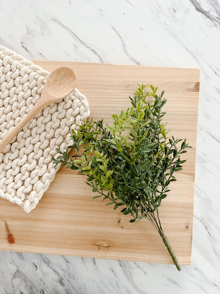 Boxwood Pick | 12"