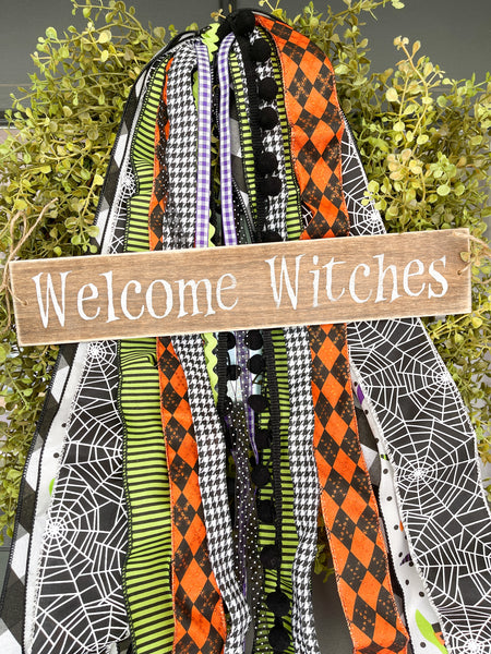 Welcome Witches Wreath Sign